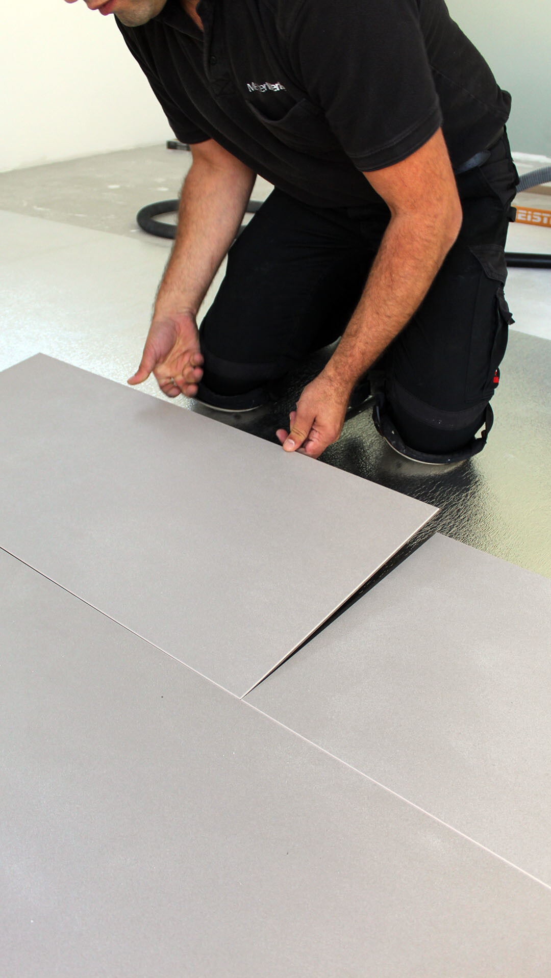 Böden lassen sich dank Klicksystem einfach schwimmend verlegen Schwimmende Verlegung von Böden dank patentierter Klicksysteme